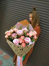 Букет цветов из:  Розы #REPLACE_PRED# Иевлево