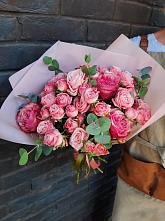 Букет цветов из:  Розы #REPLACE_PRED# Иевлево