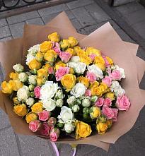 Букет цветов из:  Розы #REPLACE_PRED# Иевлево